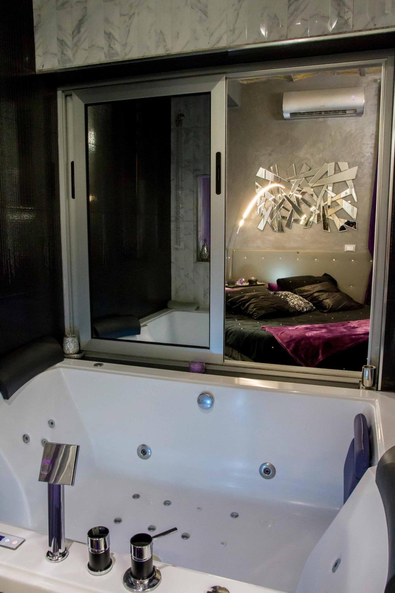 Jacuzzi Love SuitesweetRoma Exterior foto